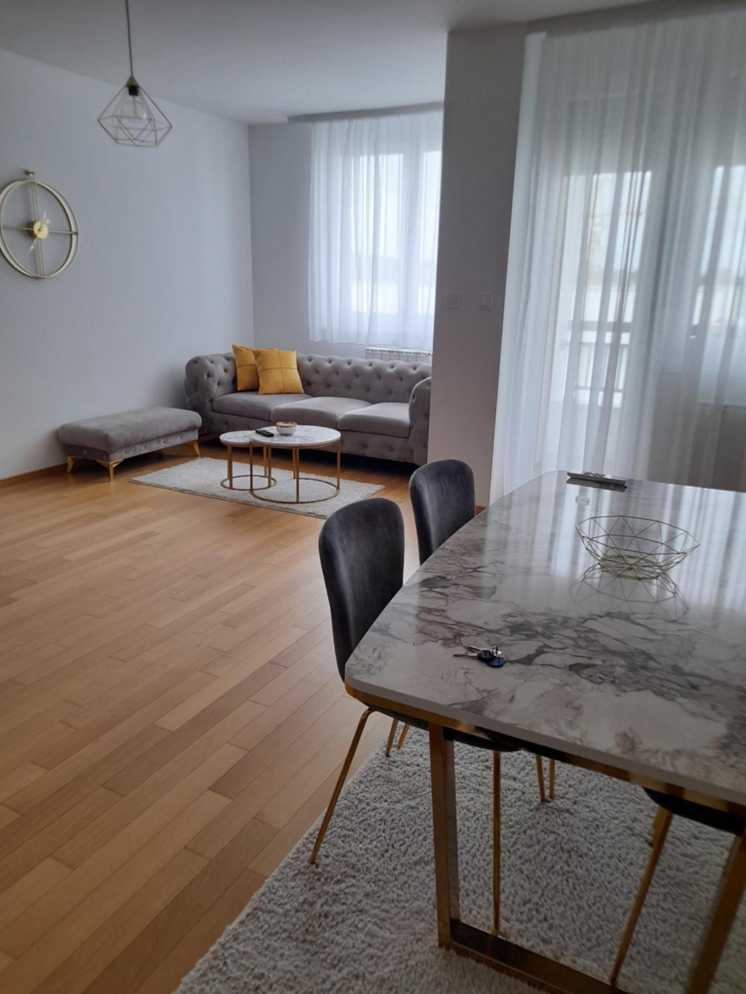 Apartman Lena Banja Luka Eksteriør billede