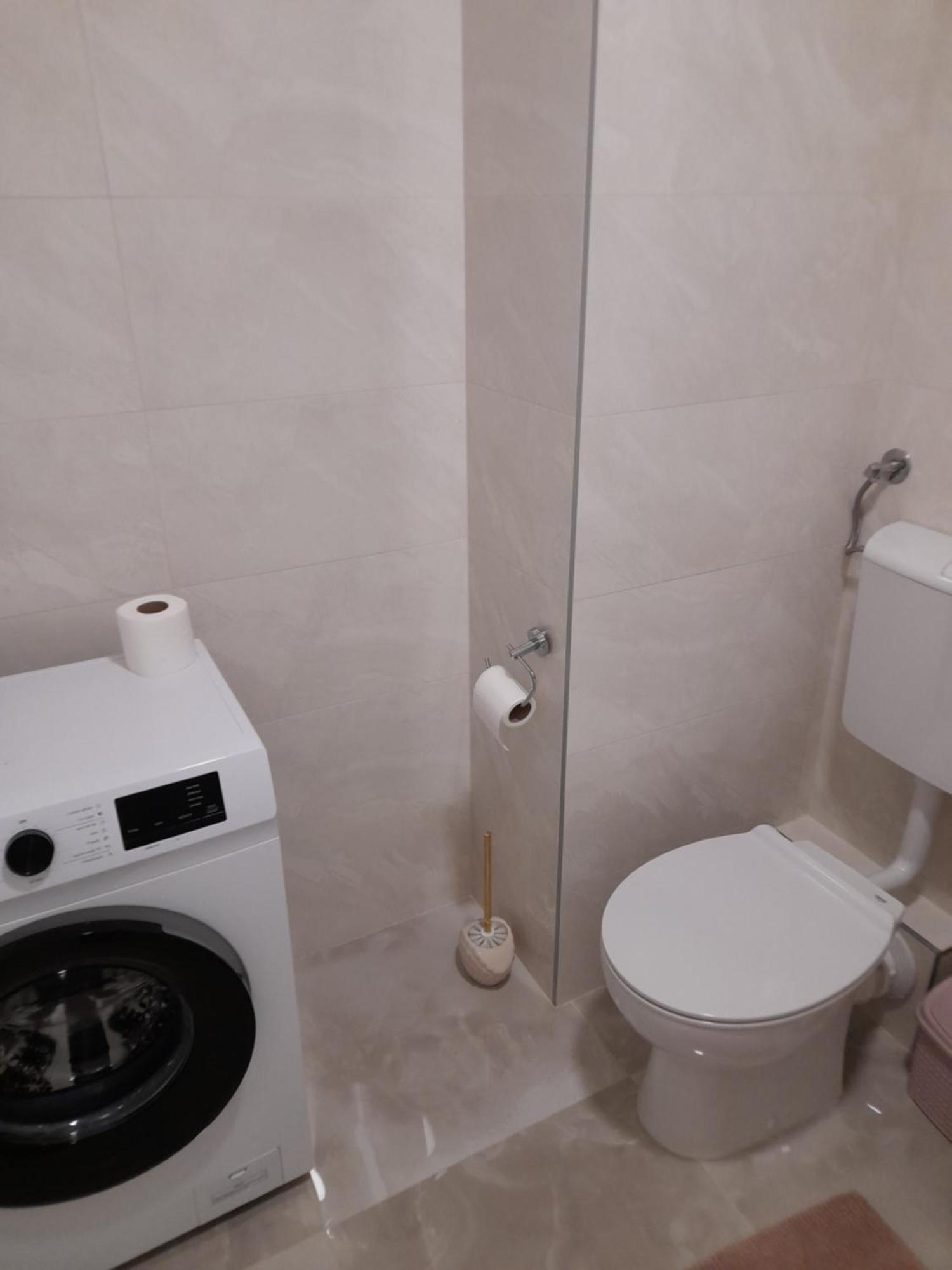 Apartman Lena Banja Luka Eksteriør billede